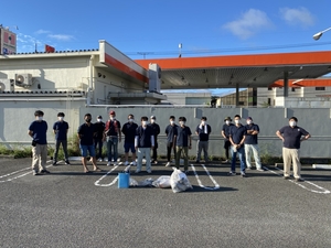 「地域清掃活動～とりあえず道に落ちとるゴミ拾おうや～」の画像